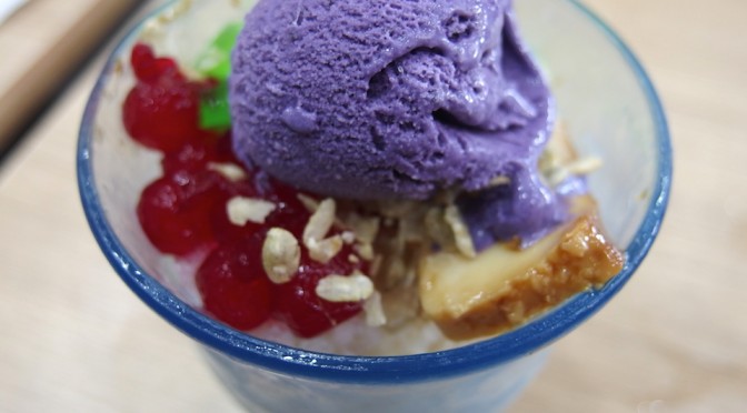 フィリピンのデザート「ハロハロ」はアイスクリームたっぷりのかき氷！美味しい！